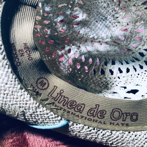 Hat - Picture 2 of 3